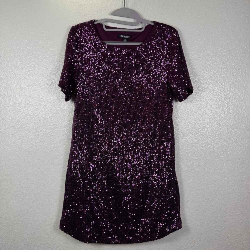 Steve Madden Marcella Aubergine Seeuin Shift Dress Short Sleeve Size S
